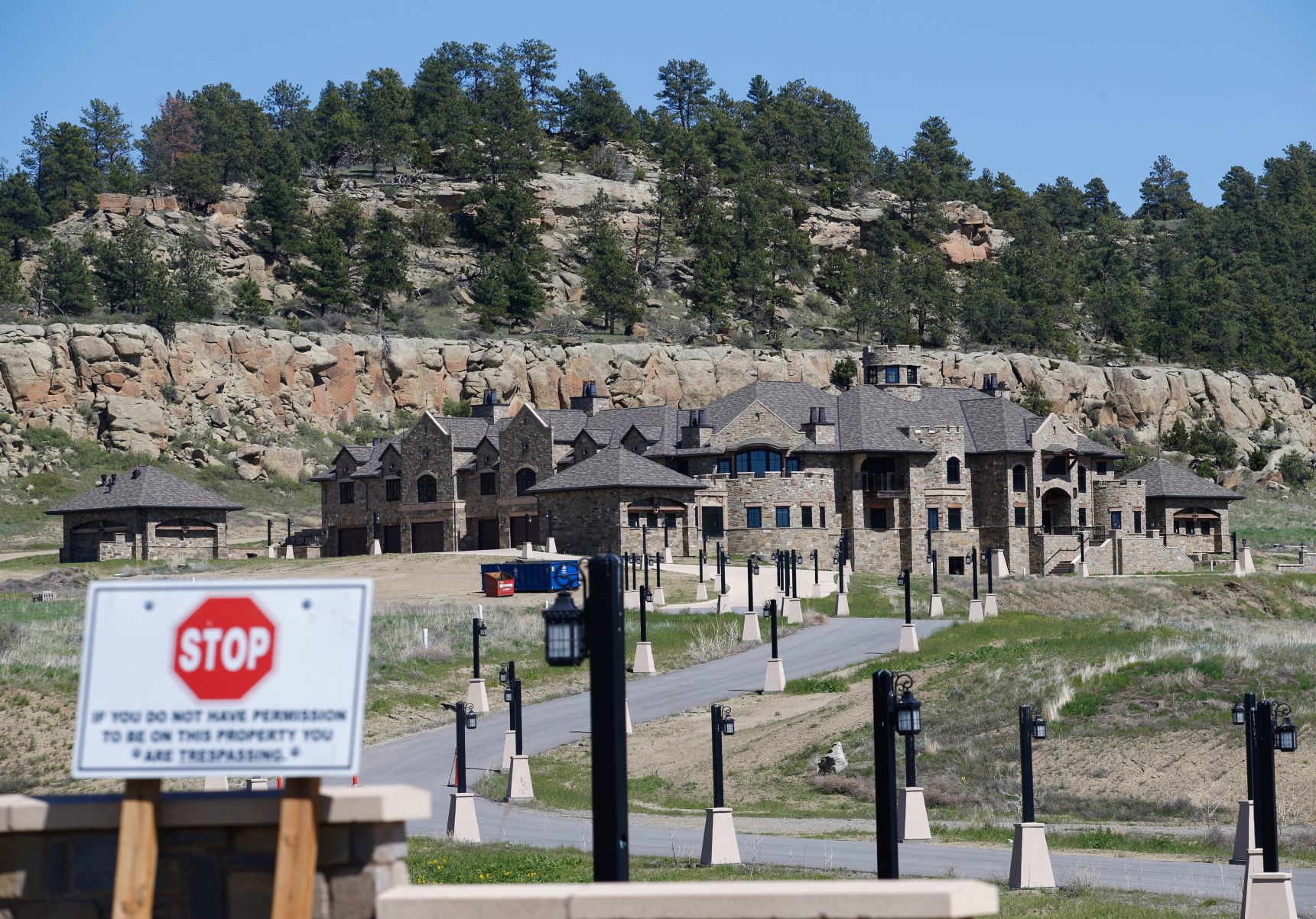 Larry Price mansion